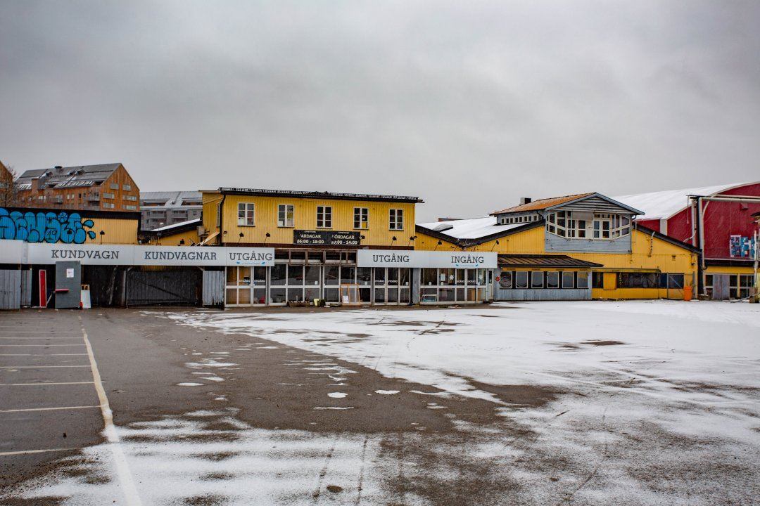 Ekesiöö Byggvaruhandel, Bromma